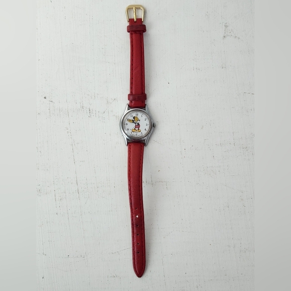 Vintage Lorus Disney Mickey Mouse Watch - Child's Size - Needs Battery - Picture 2 of 7